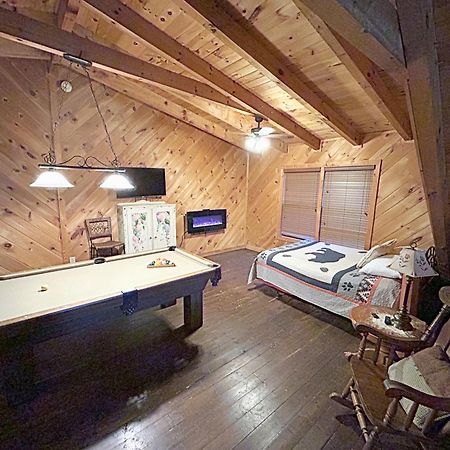 Wild Turkey "The Perfect Getaway" Villa Pigeon Forge Bagian luar foto
