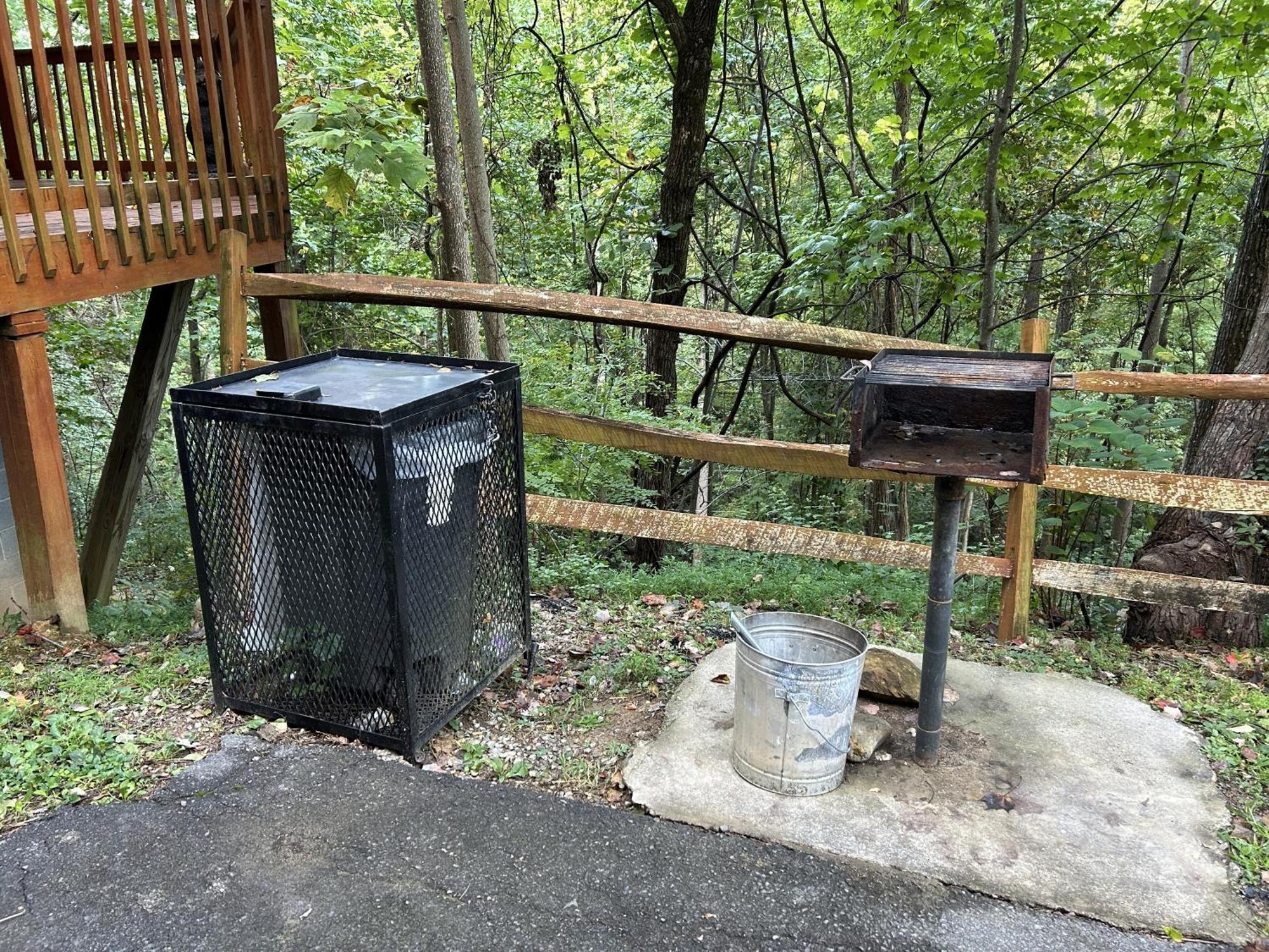 Wild Turkey "The Perfect Getaway" Villa Pigeon Forge Bagian luar foto