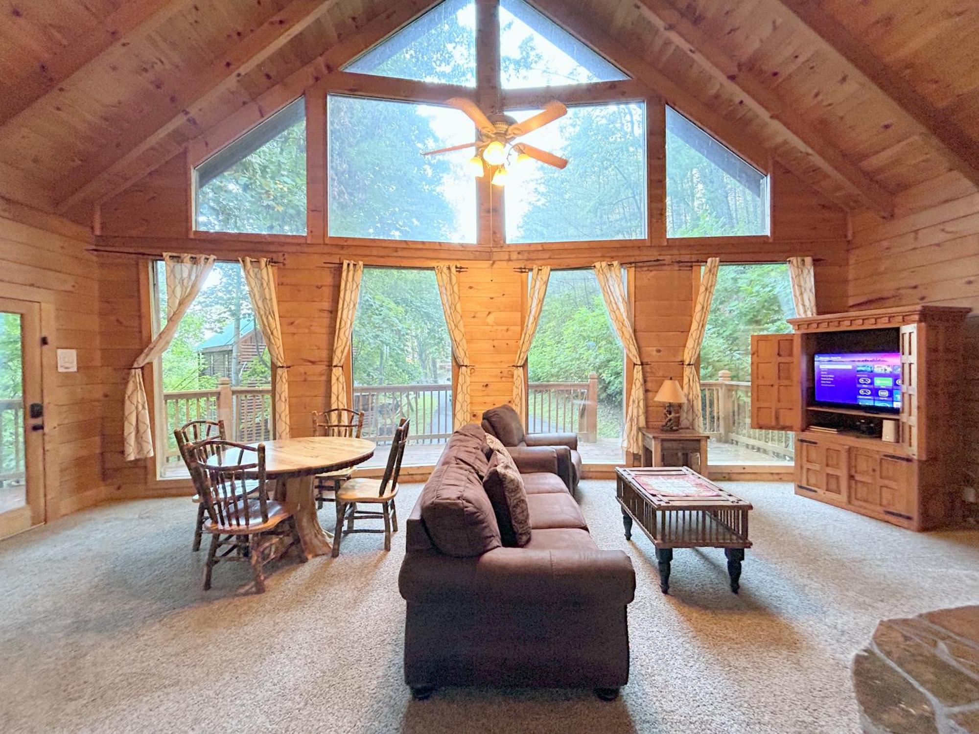 Wild Turkey "The Perfect Getaway" Villa Pigeon Forge Bagian luar foto