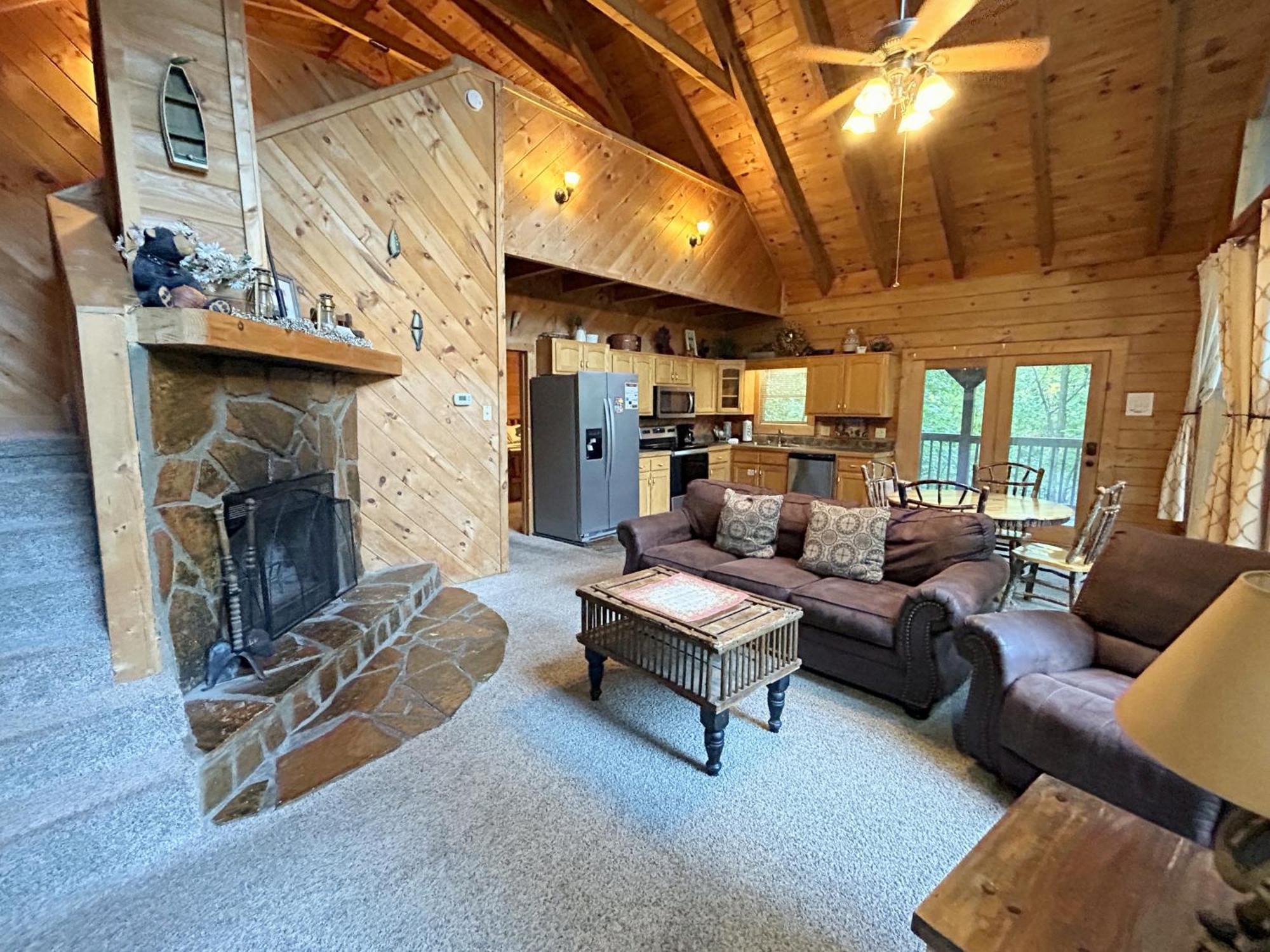 Wild Turkey "The Perfect Getaway" Villa Pigeon Forge Bagian luar foto