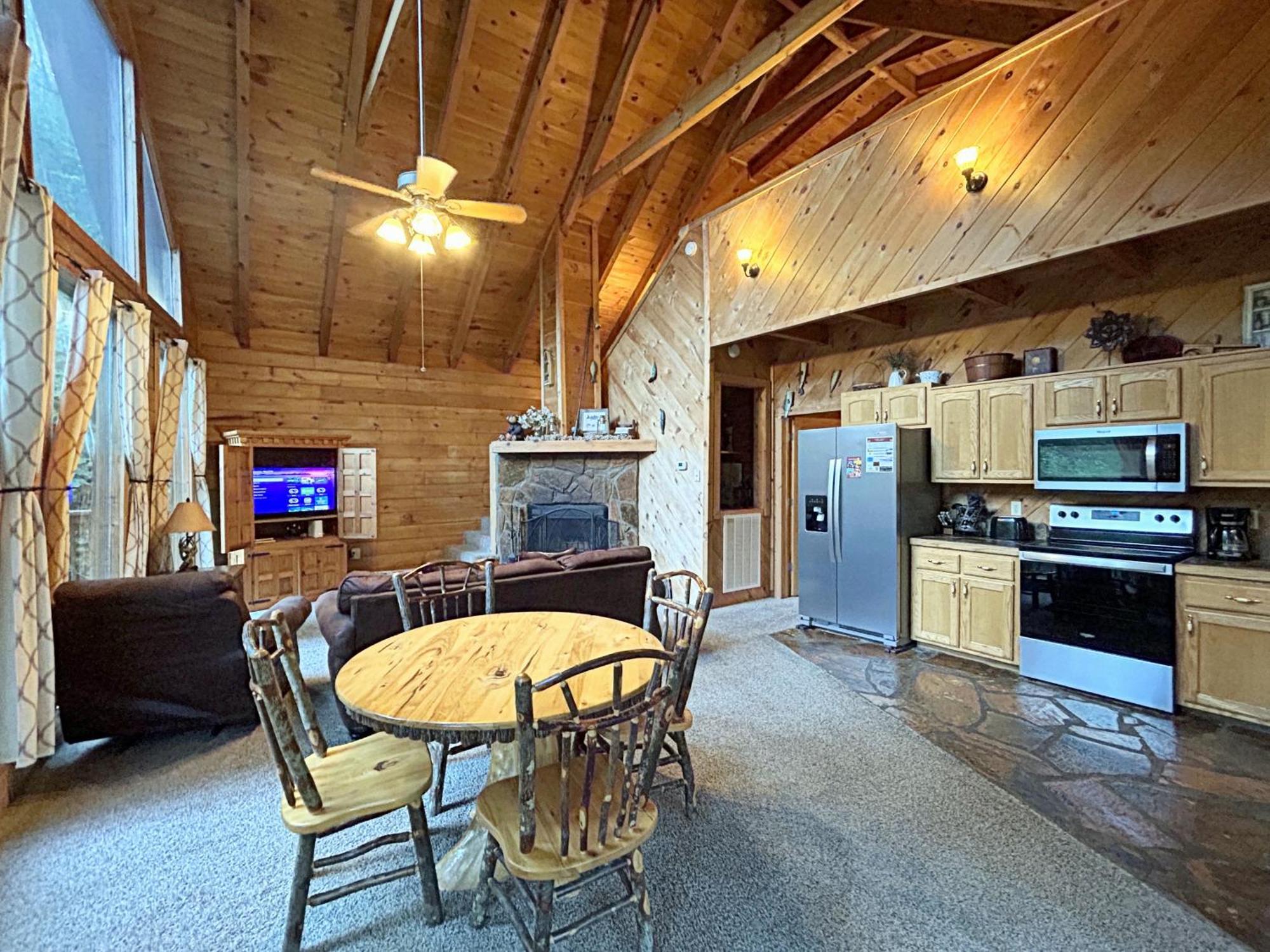 Wild Turkey "The Perfect Getaway" Villa Pigeon Forge Bagian luar foto